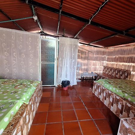 Alojamiento Casa De Campo Los Cactus Villavieja Εξωτερικό φωτογραφία