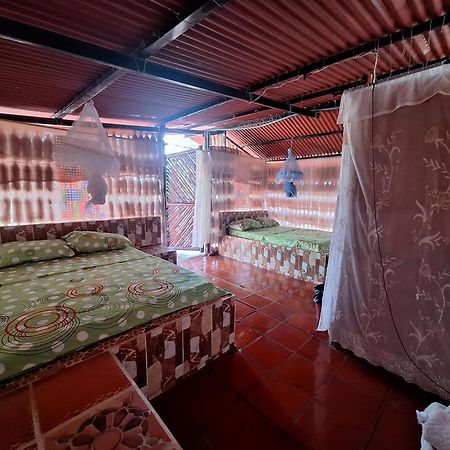 Alojamiento Casa De Campo Los Cactus Villavieja Εξωτερικό φωτογραφία