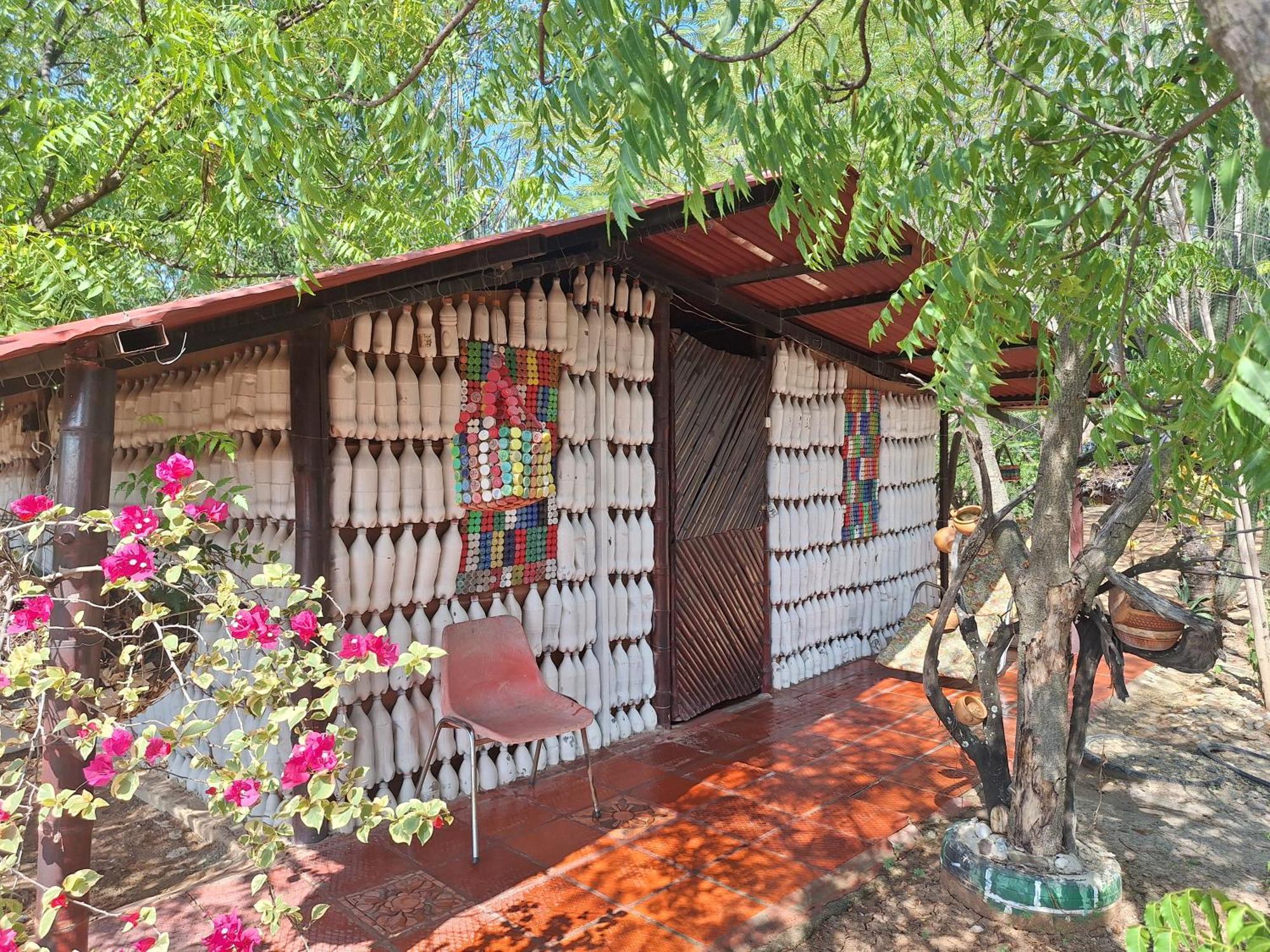 Alojamiento Casa De Campo Los Cactus Villavieja Εξωτερικό φωτογραφία
