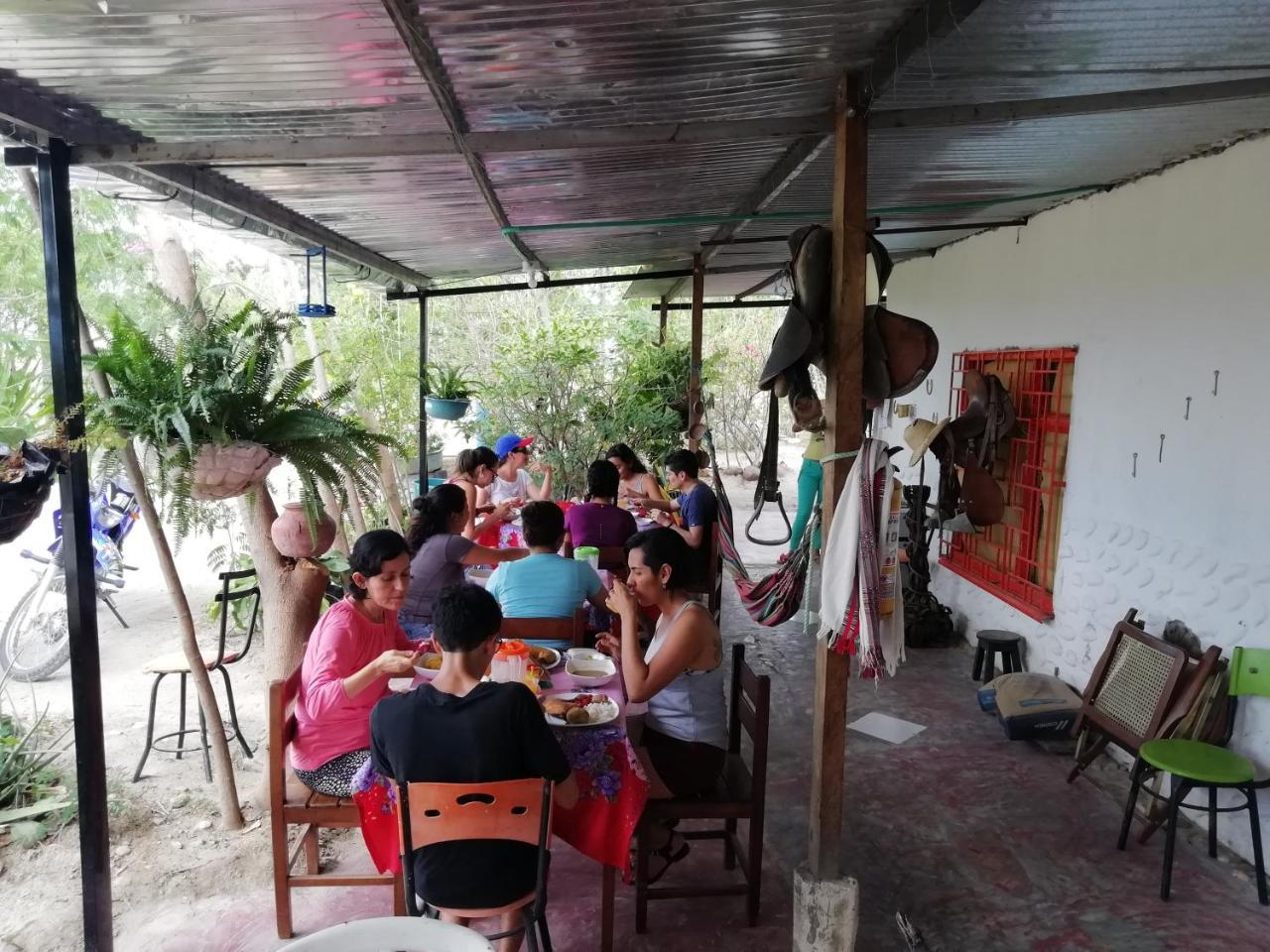 Alojamiento Casa De Campo Los Cactus Villavieja Εξωτερικό φωτογραφία